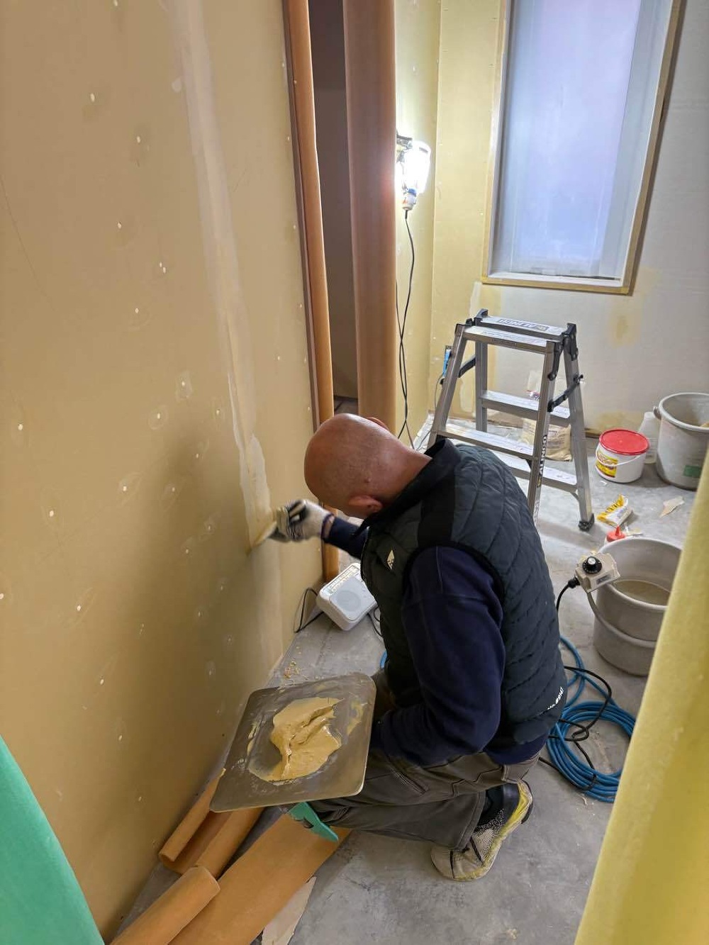 クロス屋さん登場