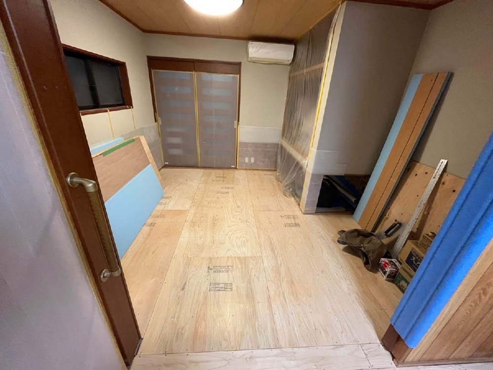 フローリング下地