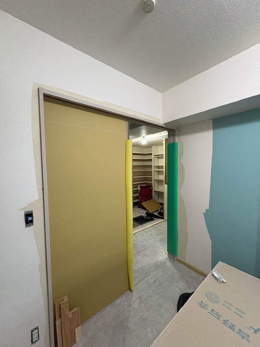 建具枠取り付け（8日目）