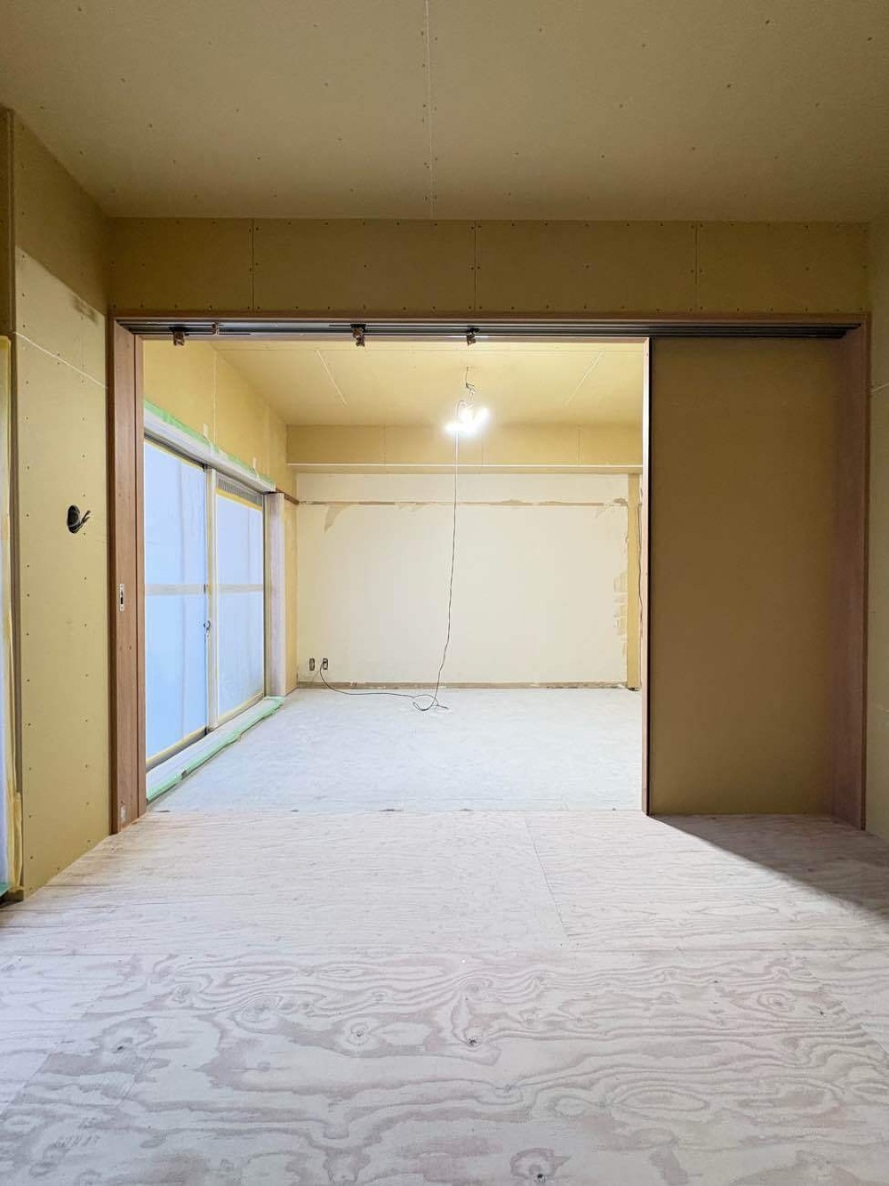 袖壁・垂れ壁の造作も完了