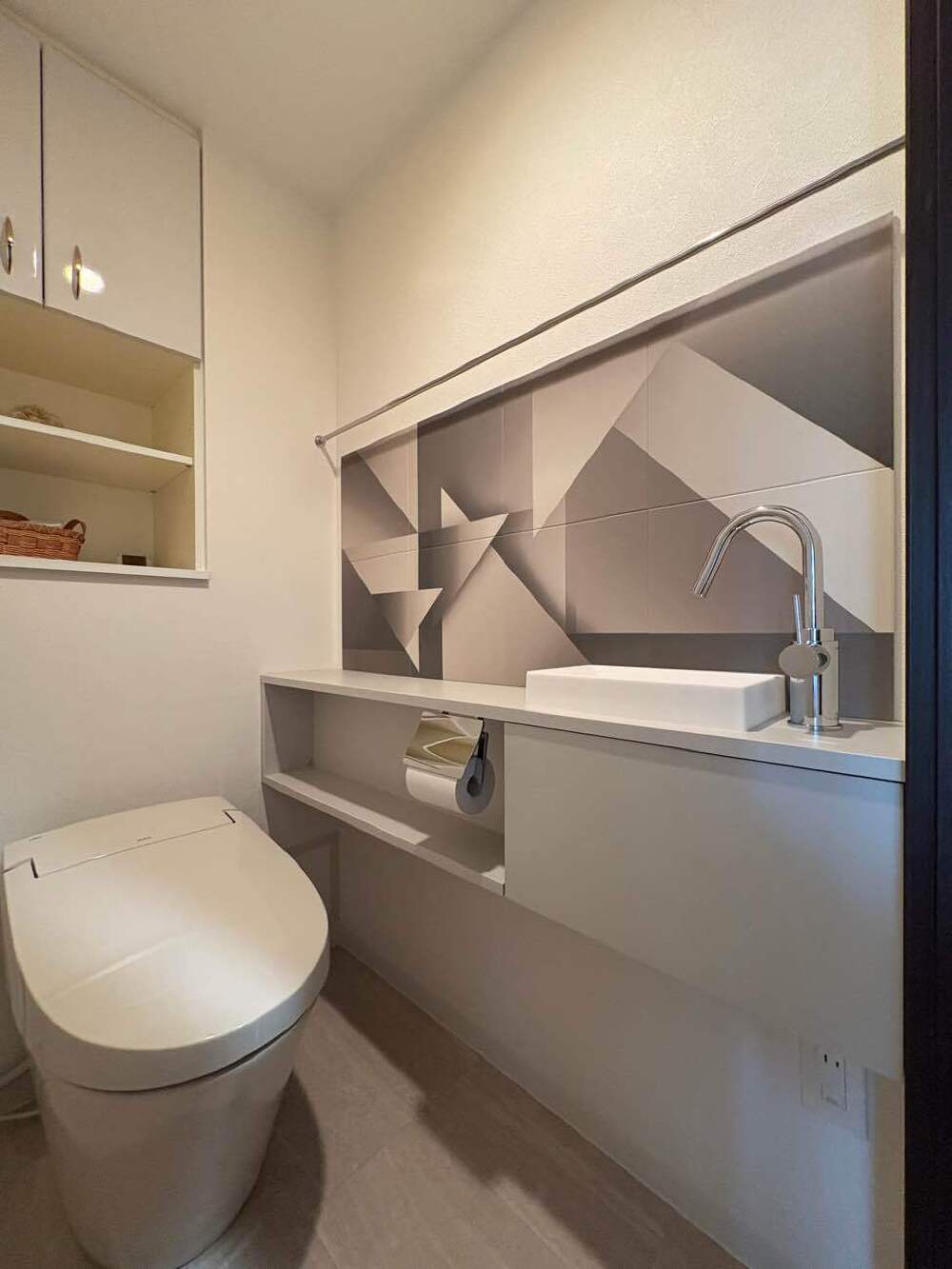 設備機器取り付け