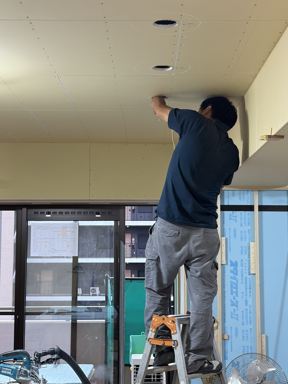 ダウンライト開口