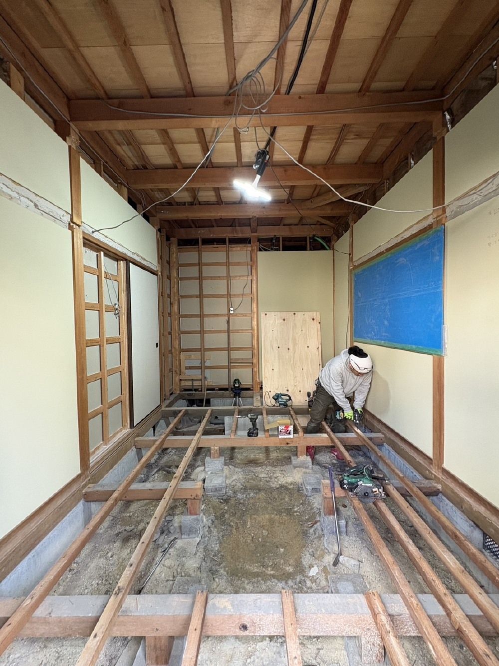 床下地、押入れ解体後