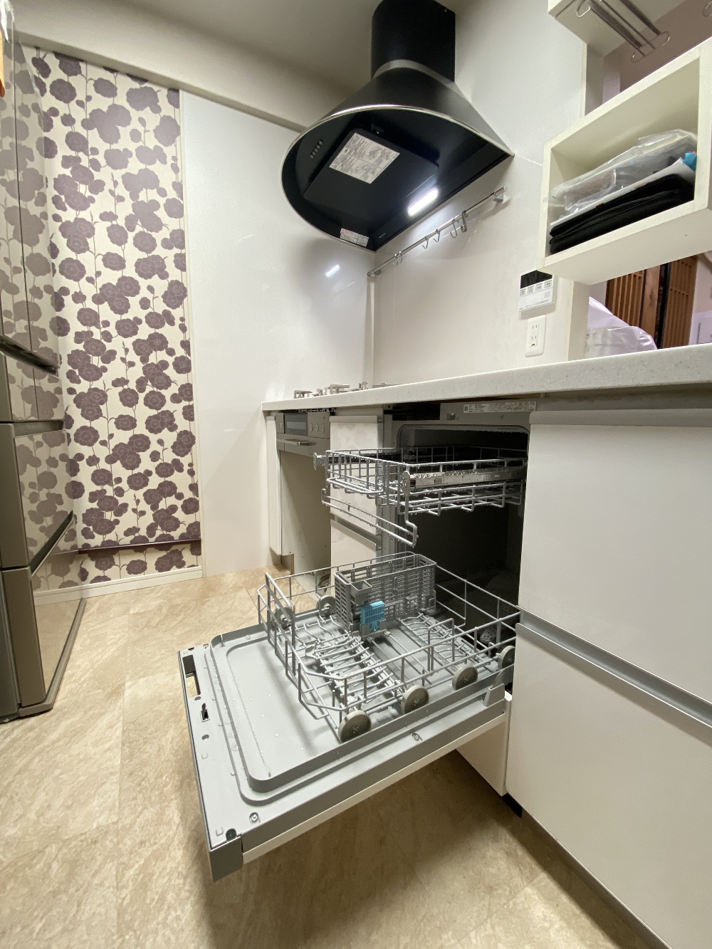 フロントオープンの食洗機