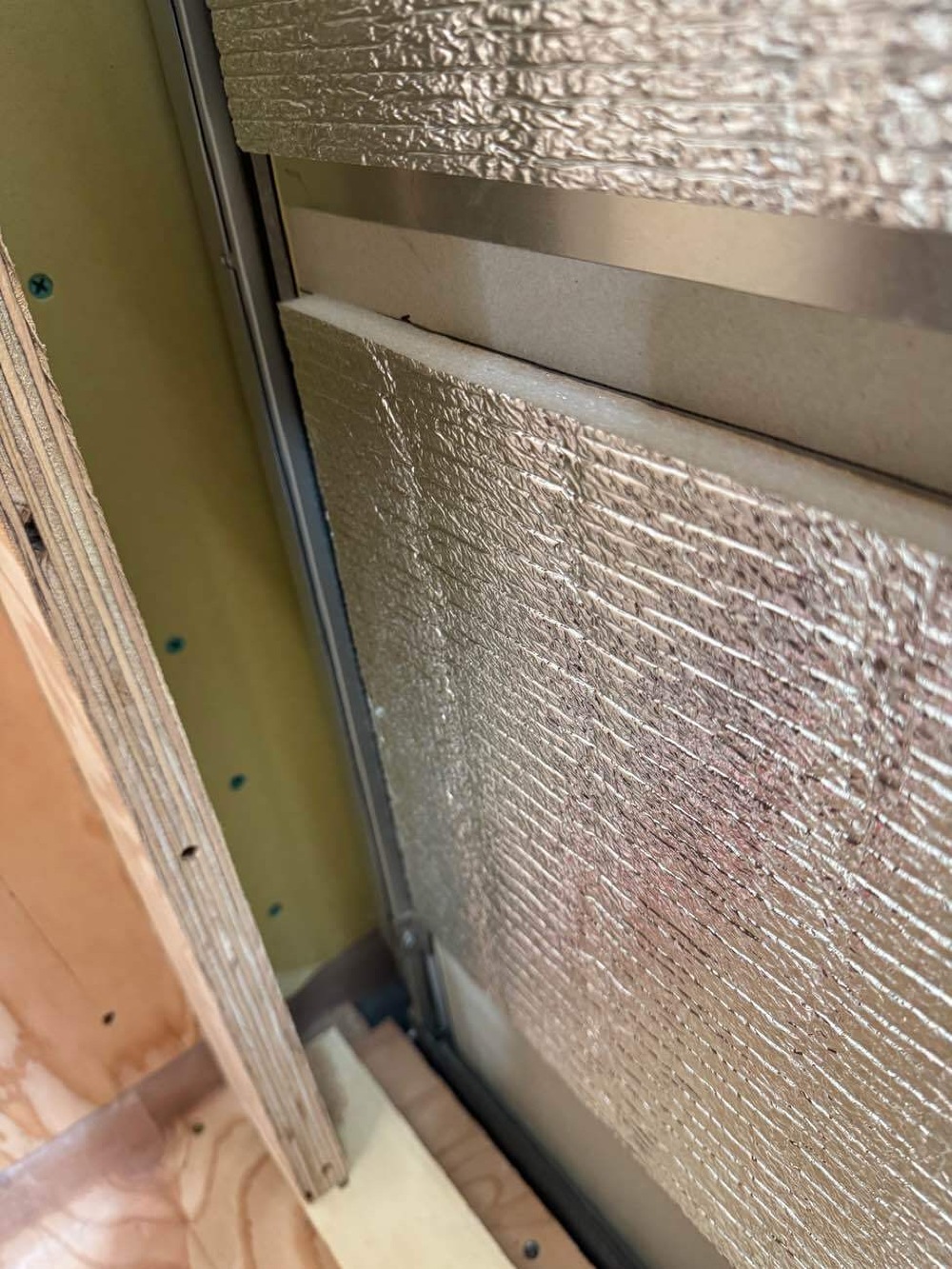 ユニットバスの断熱材