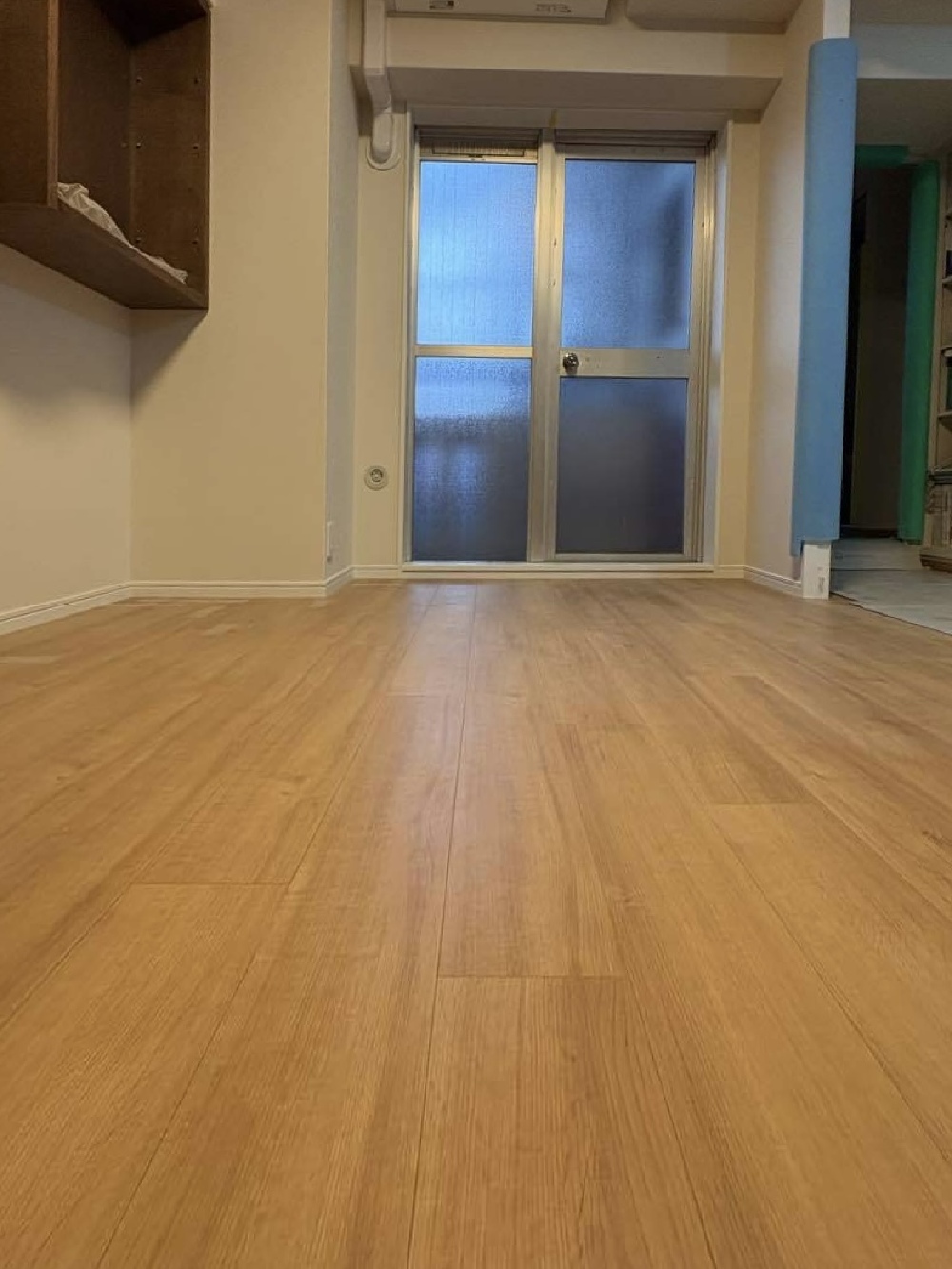 床フローリング貼り終えました！