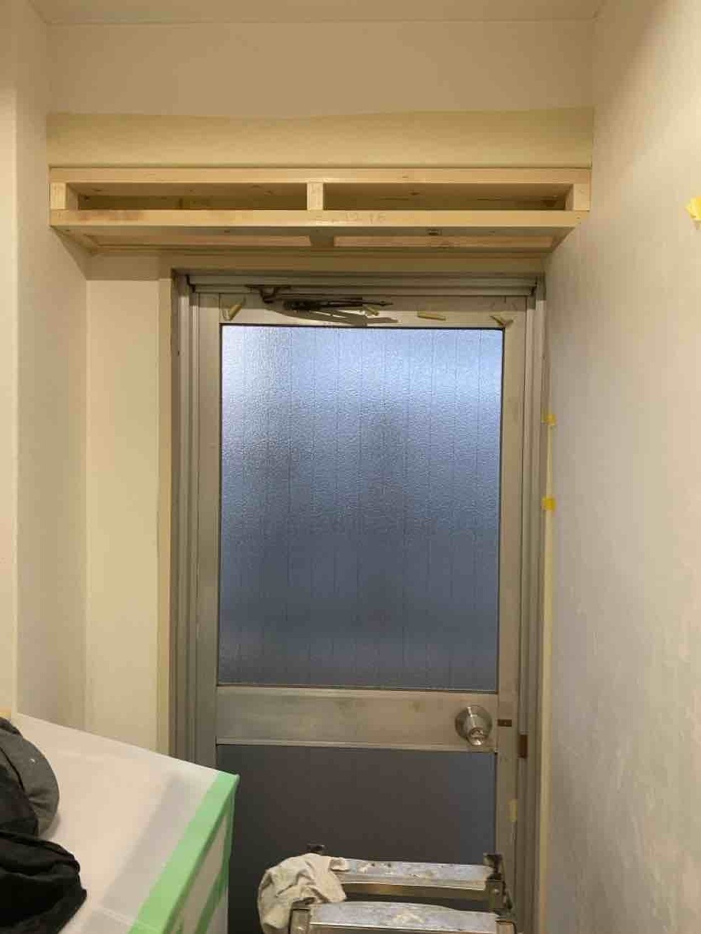 洗面室の勝手口