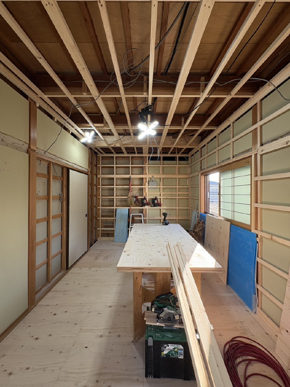 壁下地スタート