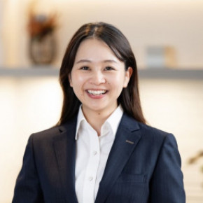 営業・プランナー　榎本　真子