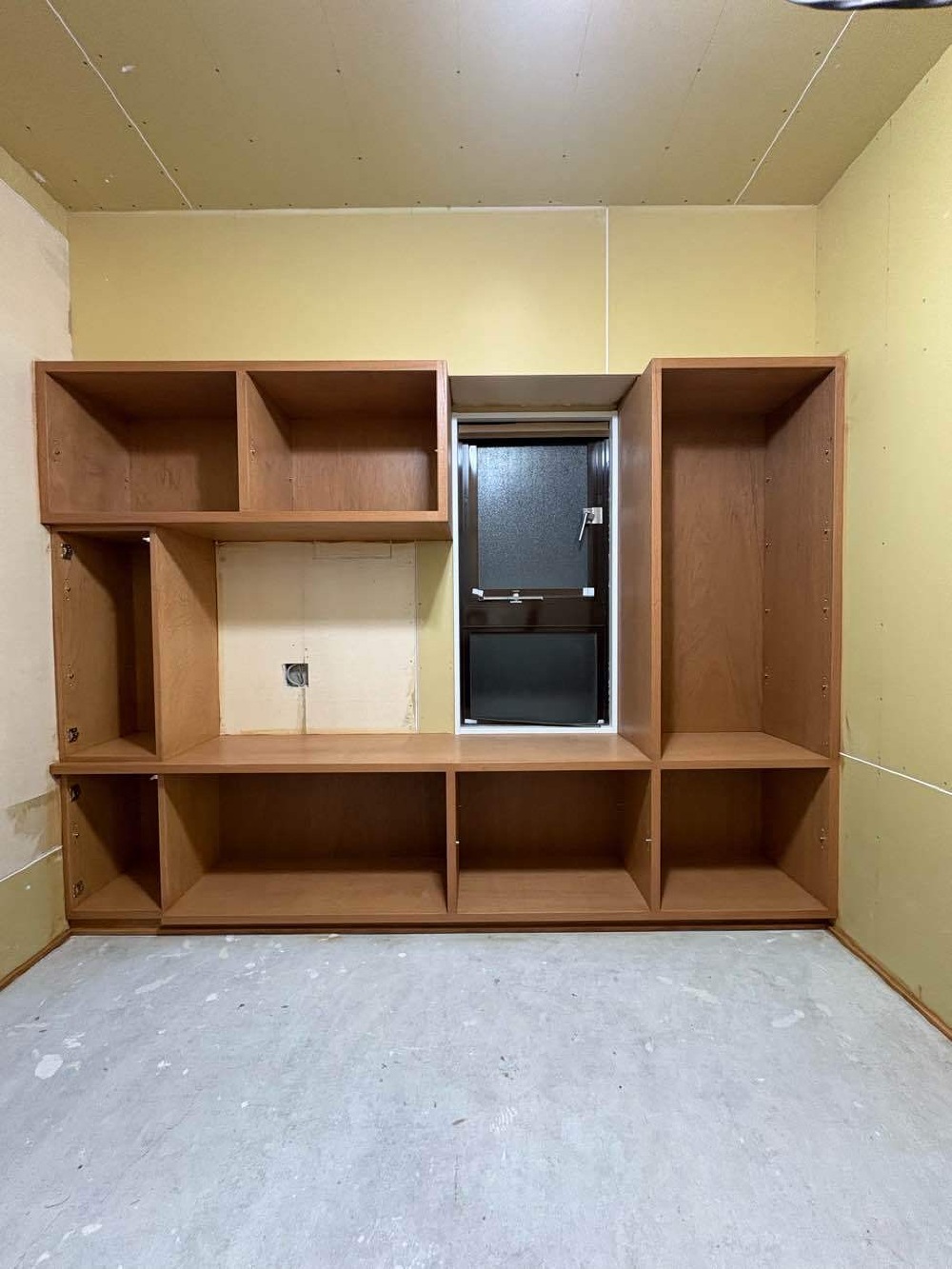 仕上げの塗装完了