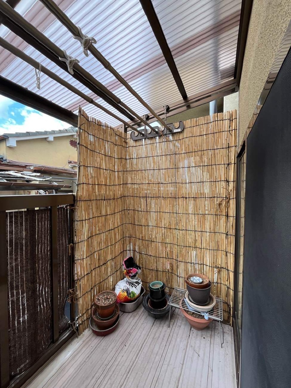 よしずが綺麗になりました