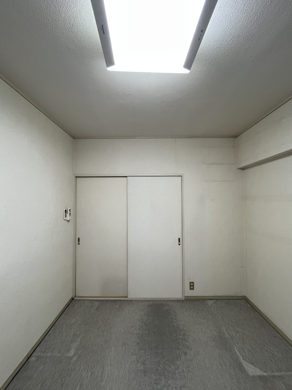 洋室（改修前）