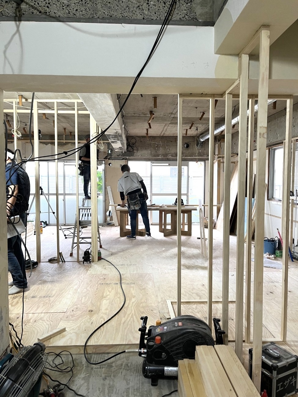 下地組みの施工風景